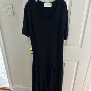 Breezy black summer dress, like the softest t-shirt